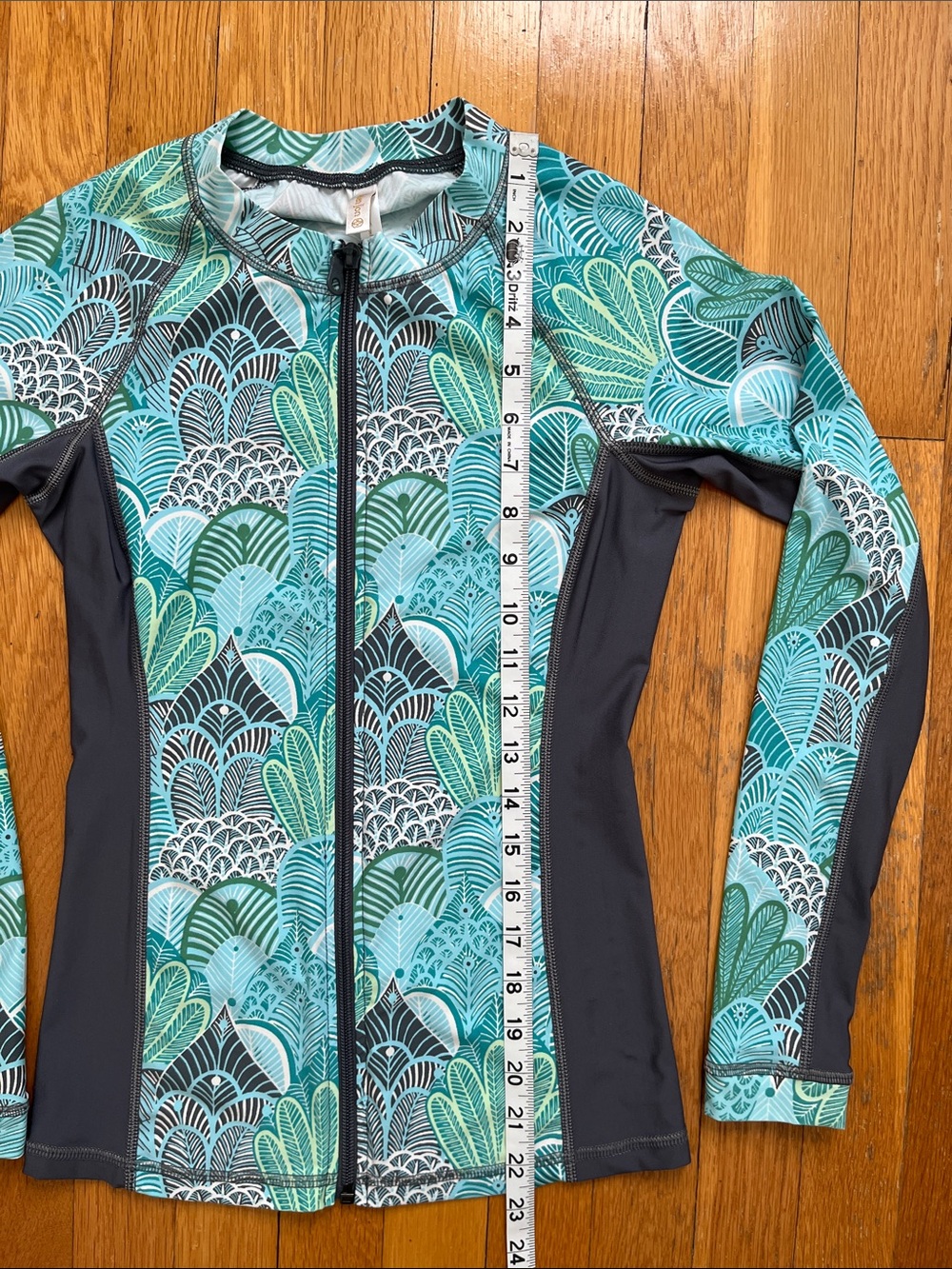 Helen Jon Rash Guard Full Zip Front Swim Beach Break Surf Shirt UPF Size XS - Picture 9 of 10